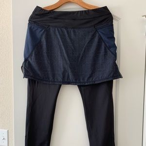 Athletes leggings skort.